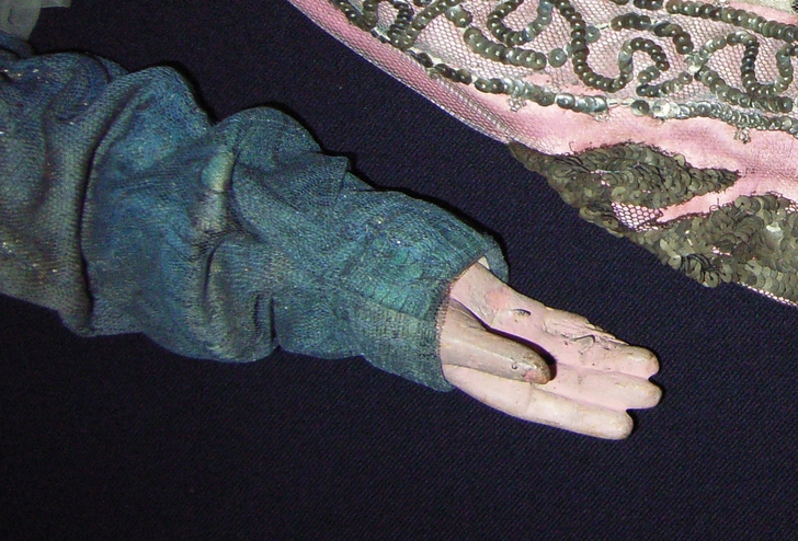 Braccio destro dopo il restauro